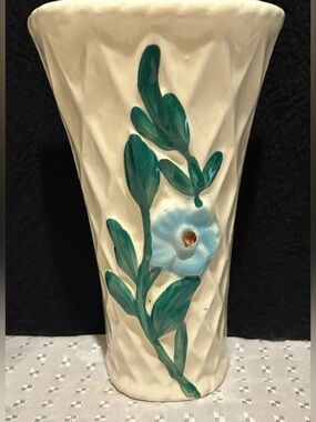 Vintage Morton Pottery Morton Illinois Ceramic Wall Pocket With Blue Flower